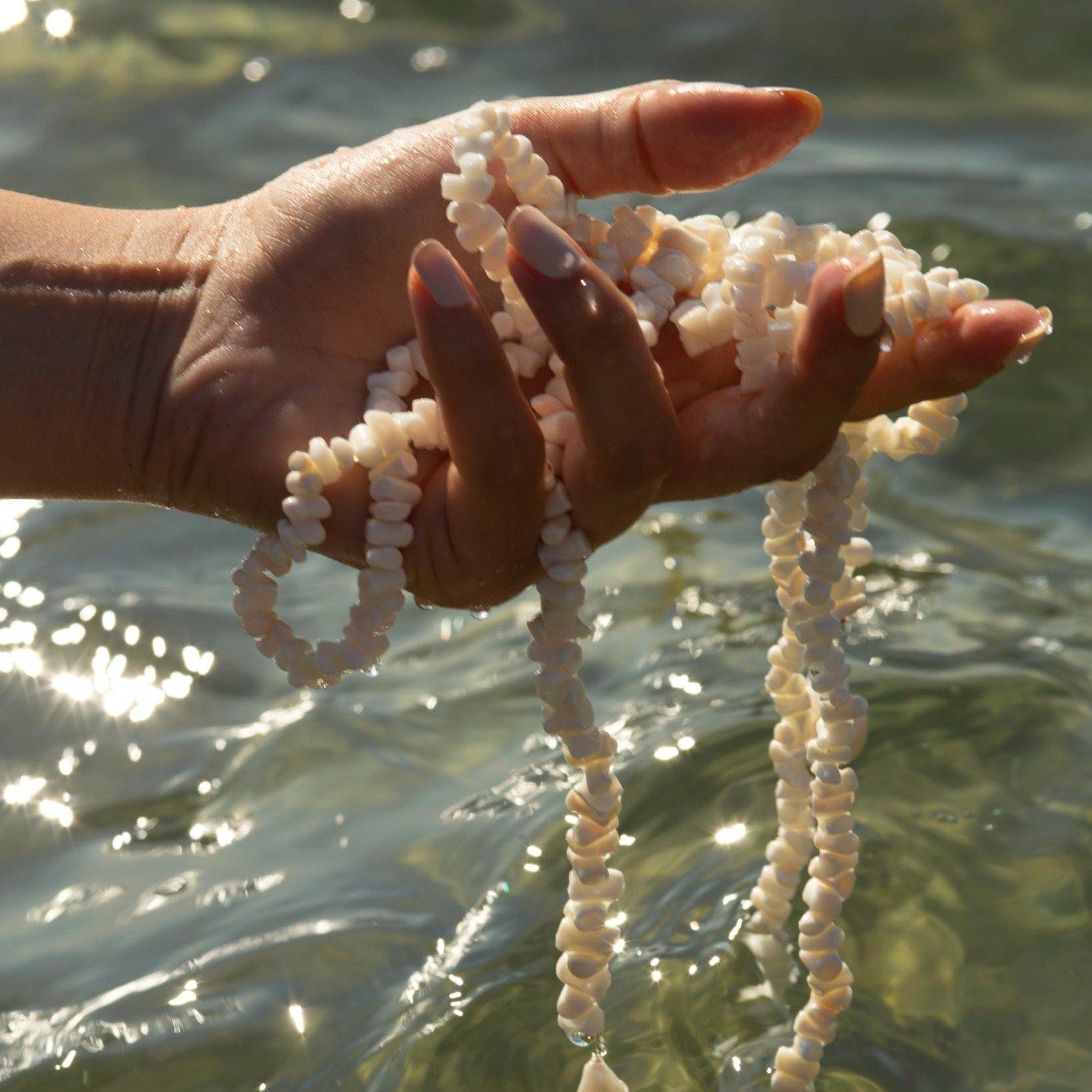 Laccio Corallo Bianco e Perle Scaramazza - Lucedeimieiocchi